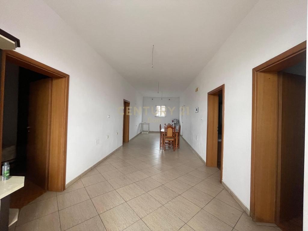 Shtëpi 3-Katëshe në Shitje në Shkozet, Durrës – 280,000€ !