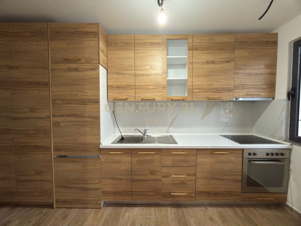 Apartament 1+1 me Qira në Lagjen 7, Durrës