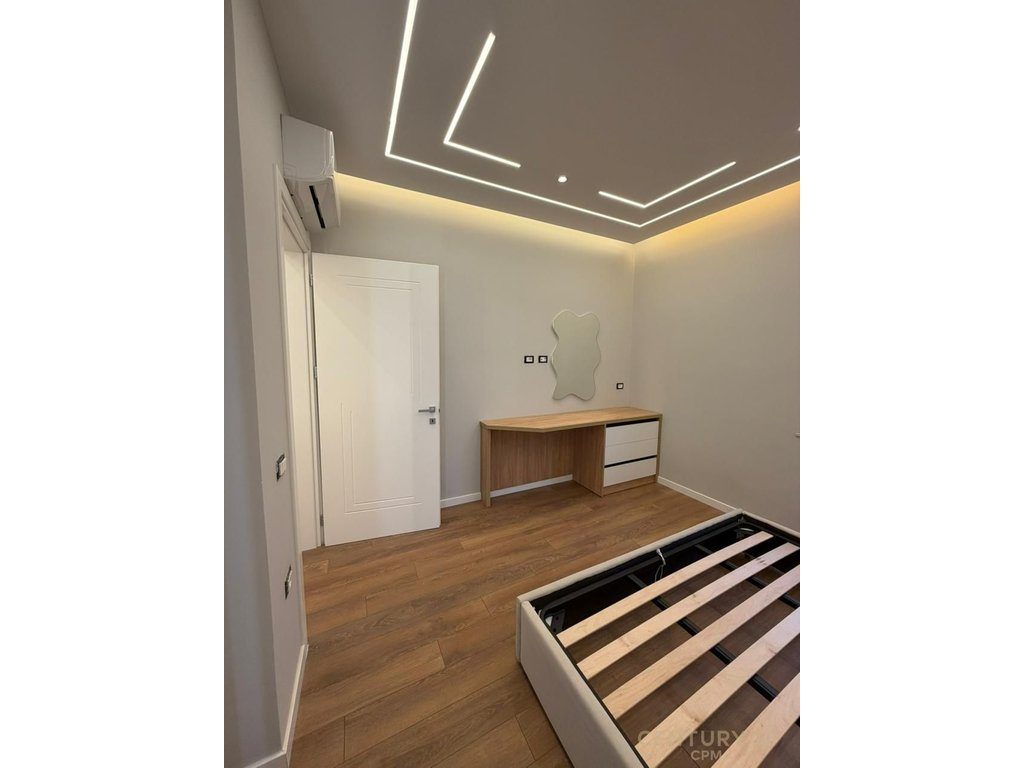 Apartament 2+1 me qira tek Kodra e Priftit pranë Venue !