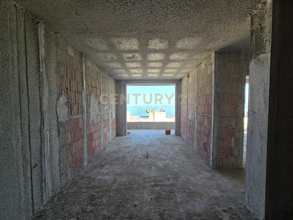 PAMJE DETI, APARTAMENT  2+1 PER SHITJE TEK UJI FTOHTE VLORE !