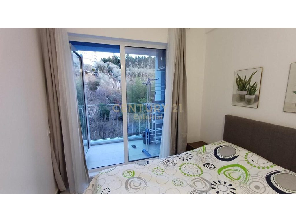 Apartament 1+1 Me Qira Rezidenca OXA , Shkoze
