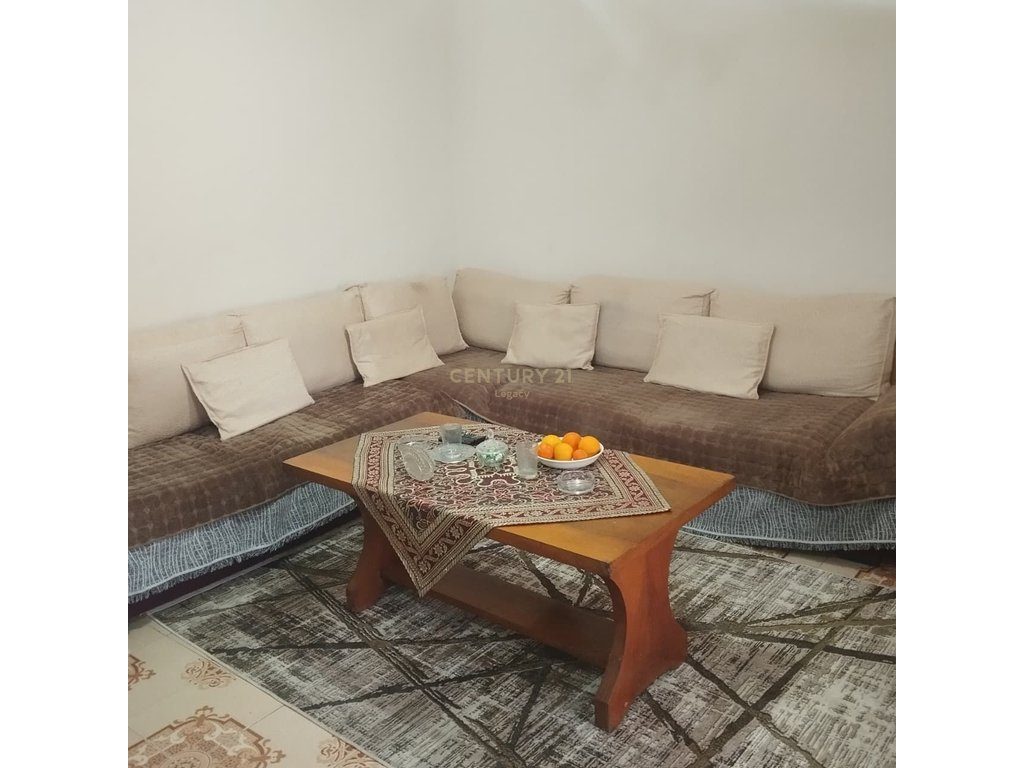ULET CMIMI‼️
SHESIM, APARTMENT NE PAZARI I RI ‼️163,000 €