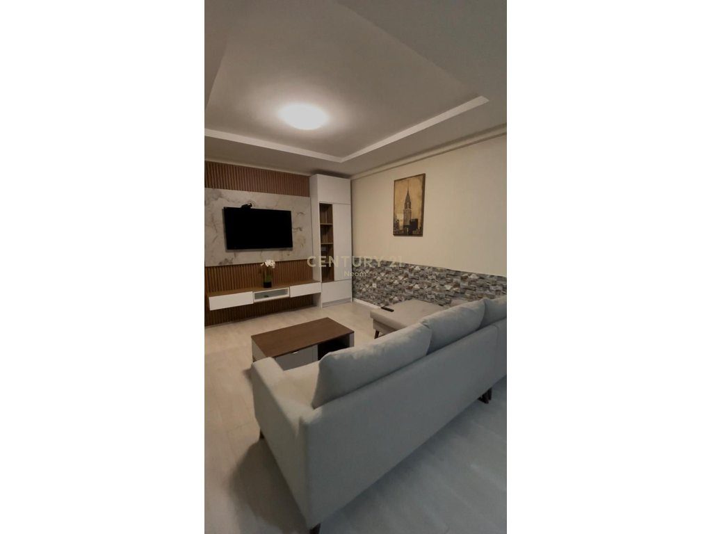QIRA, DUPLEX 2+1 TEK KODRA E DIELLIT, PRANË ELEONORA