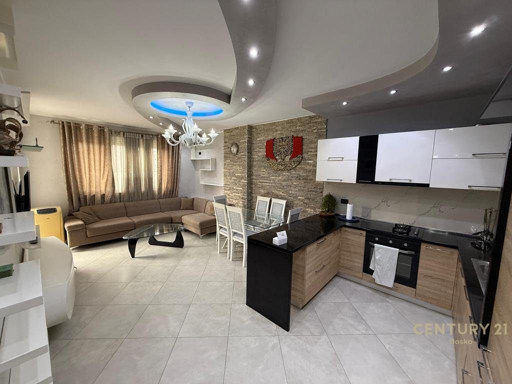 Apartament 2+1 me QERA në Astir, Vila L Modern & Komod, 550€