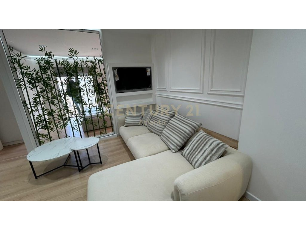 Apartament 1+1 Për Shitje në Stacionin e Trenit, Durrës