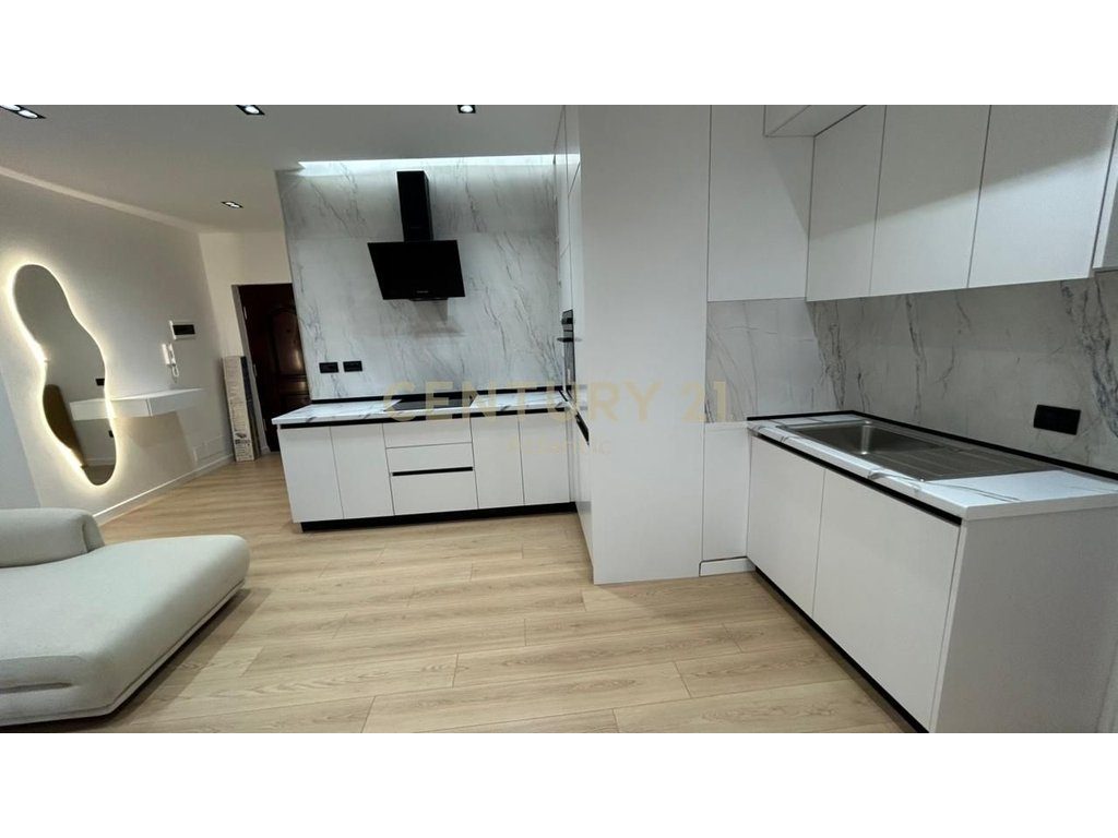 Apartament 1+1 Për Shitje në Stacionin e Trenit, Durrës