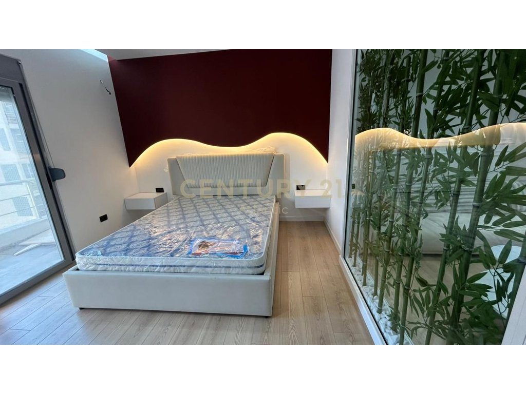 Apartament 1+1 Për Shitje në Stacionin e Trenit, Durrës