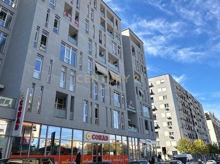 Apartament 2+1 me Qira te Kika 2, (bosh,i Përshtatshëm për Klinika), Komuna e Parisit