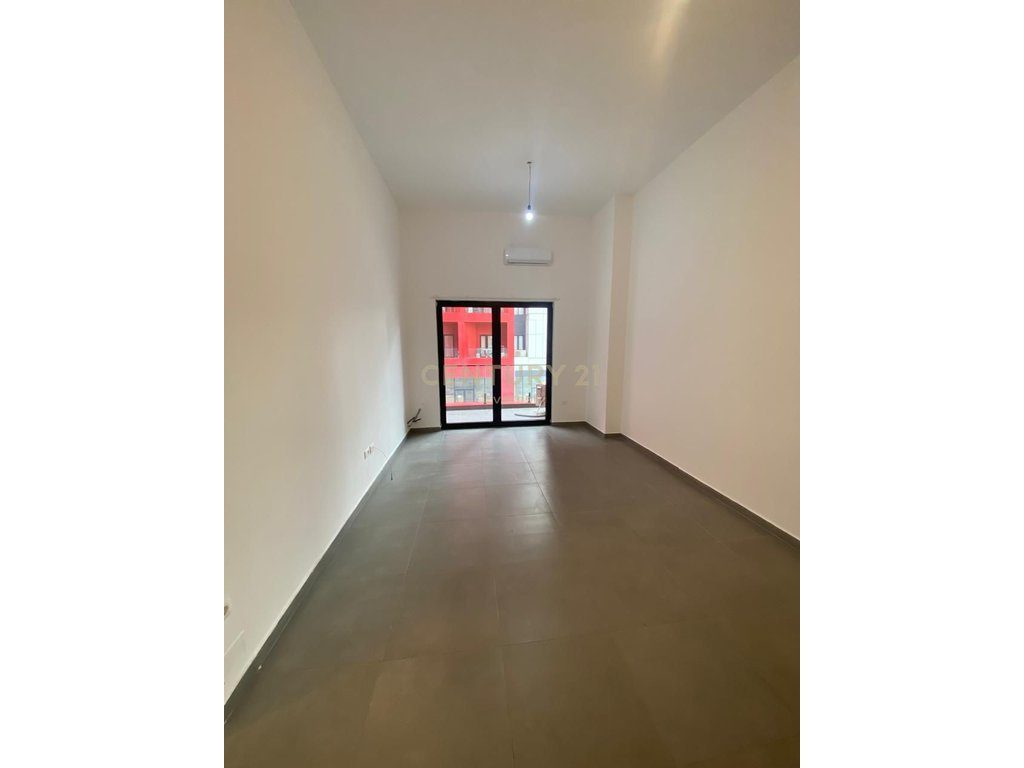 KOMPLEKSI ARLIS, APARTAMENT 1+1 PER QIRA