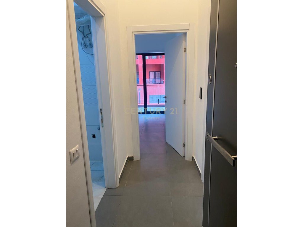 KOMPLEKSI ARLIS, APARTAMENT 1+1 PER QIRA