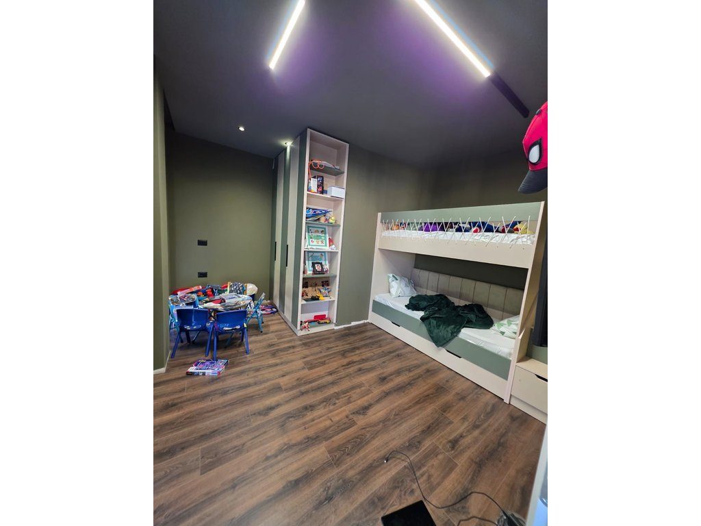 Penthouse 2+1 Për Shitje në Ali Demi, Tiranë - 440,000€ | 125 m²