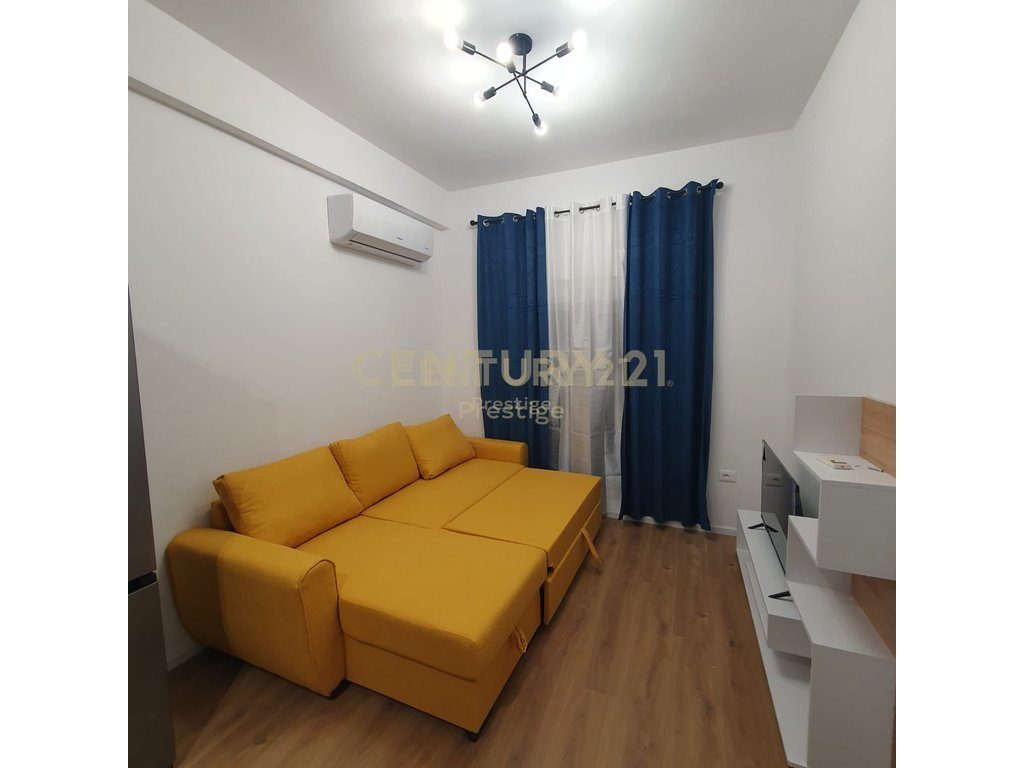 APARTAMENT 1+1 ME QIRA "MANGALEM 21", ALI DEM!