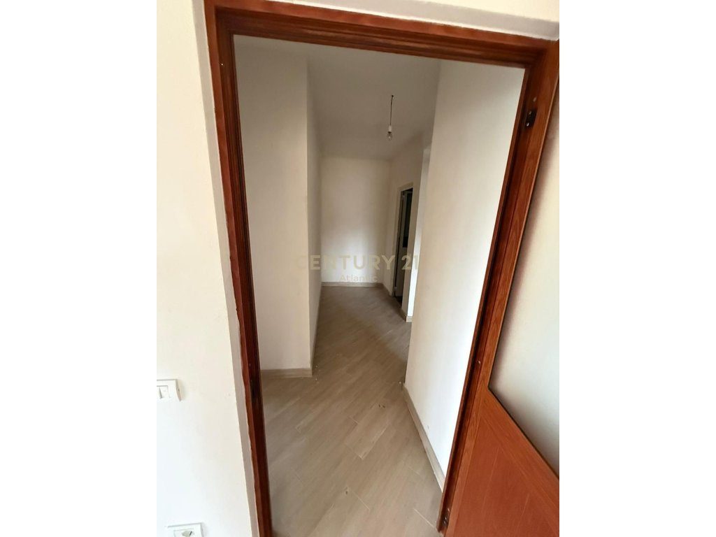 Apartament 2+1 në Shitje në Qerret, Kavajë – 73 m²