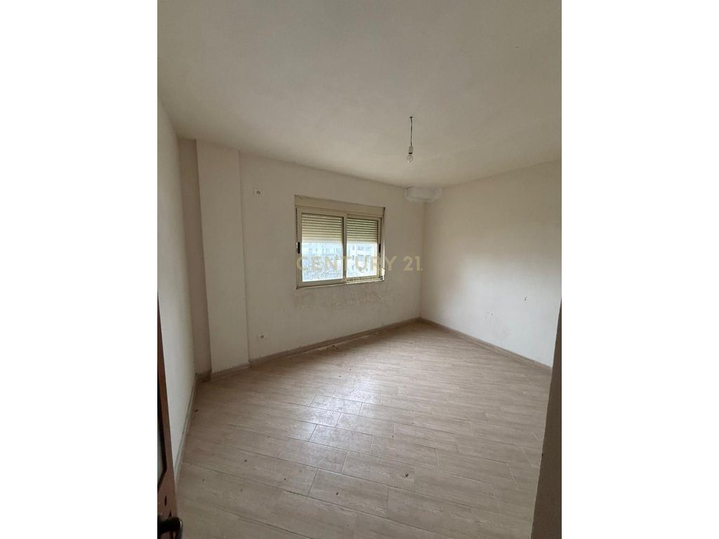 Apartament 2+1 në Shitje në Qerret, Kavajë – 73 m²