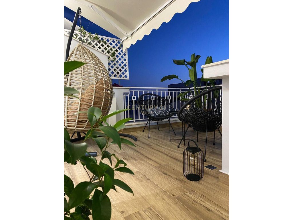 SHITET APARTAMENT 3+1+2 TEK REZIDENCA PLATEA!