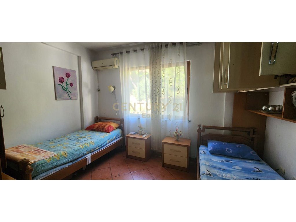JEPET ME QERA APARTAMENT 2+1 TE SHKOLLA GREKE !