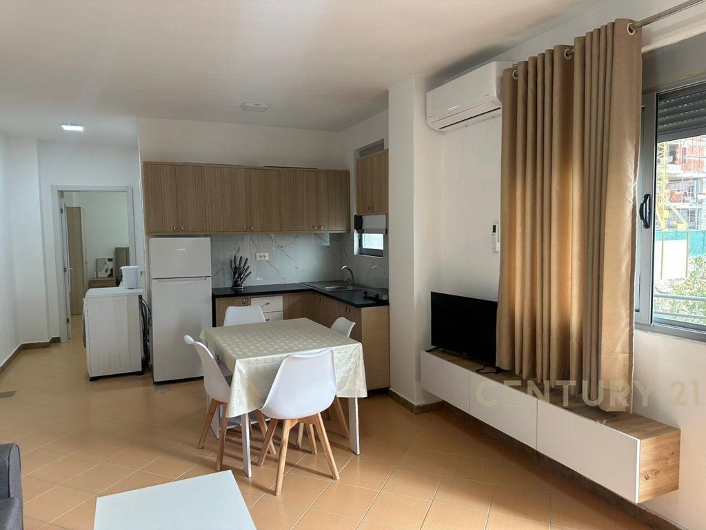 SHITET APARTAMENT 1+1 NE GOLEM 200 METRA LARG DETIT!!!