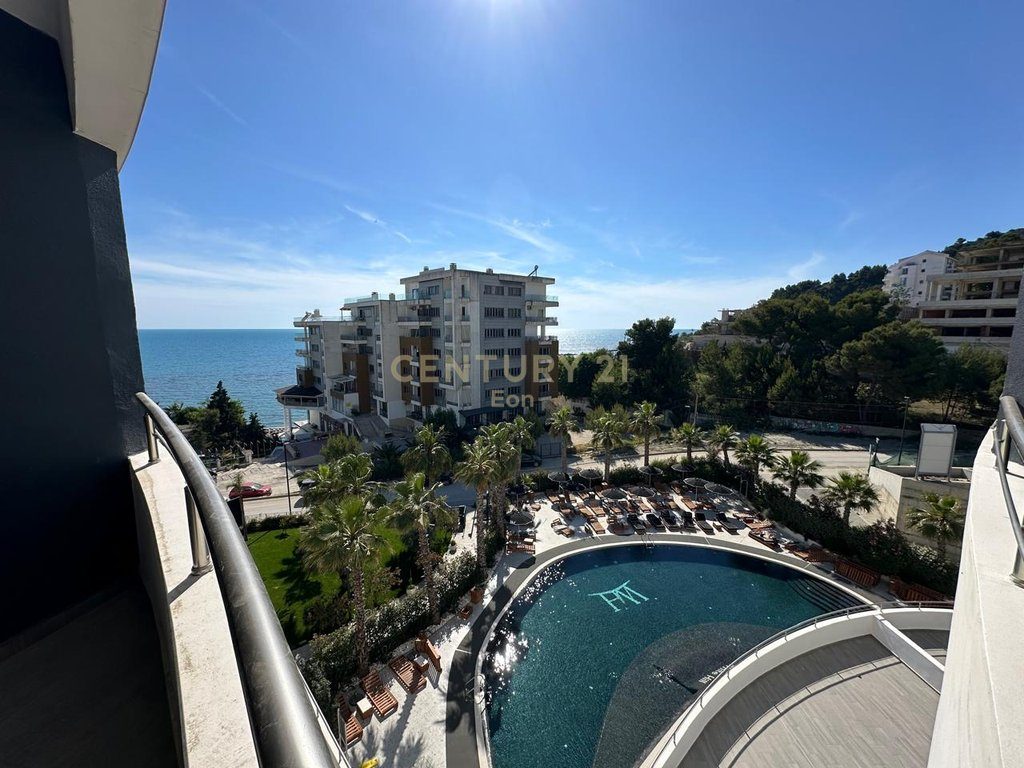 SHITET APARTAMENT 2+1+2 ME PAMJE DETI TEK "WHITE HILL RESIDENCE" NE CURRILA !