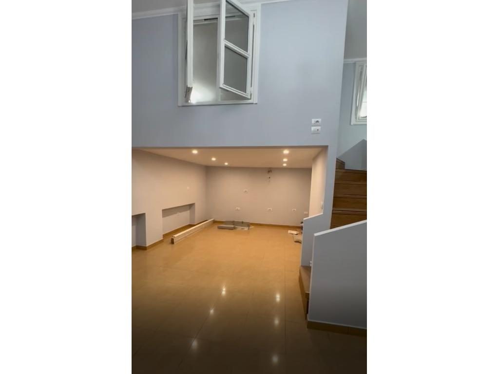 Duplex  Për Shitje në Fresku, Tiranë