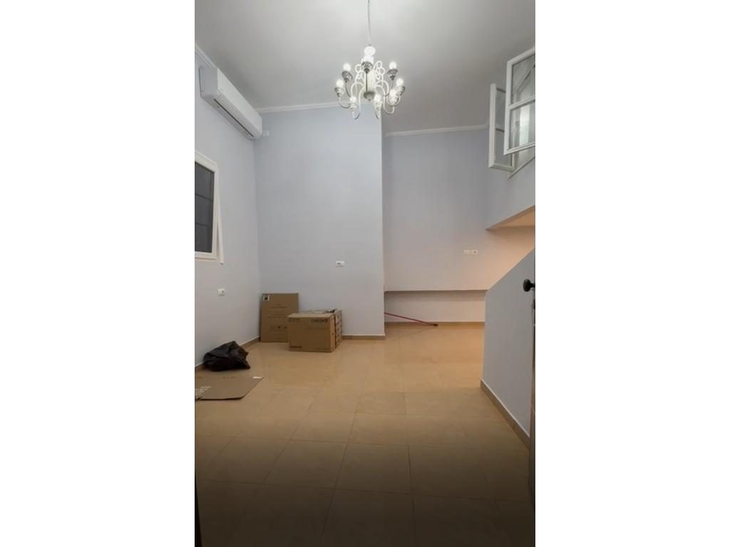 Duplex  Për Shitje në Fresku, Tiranë
