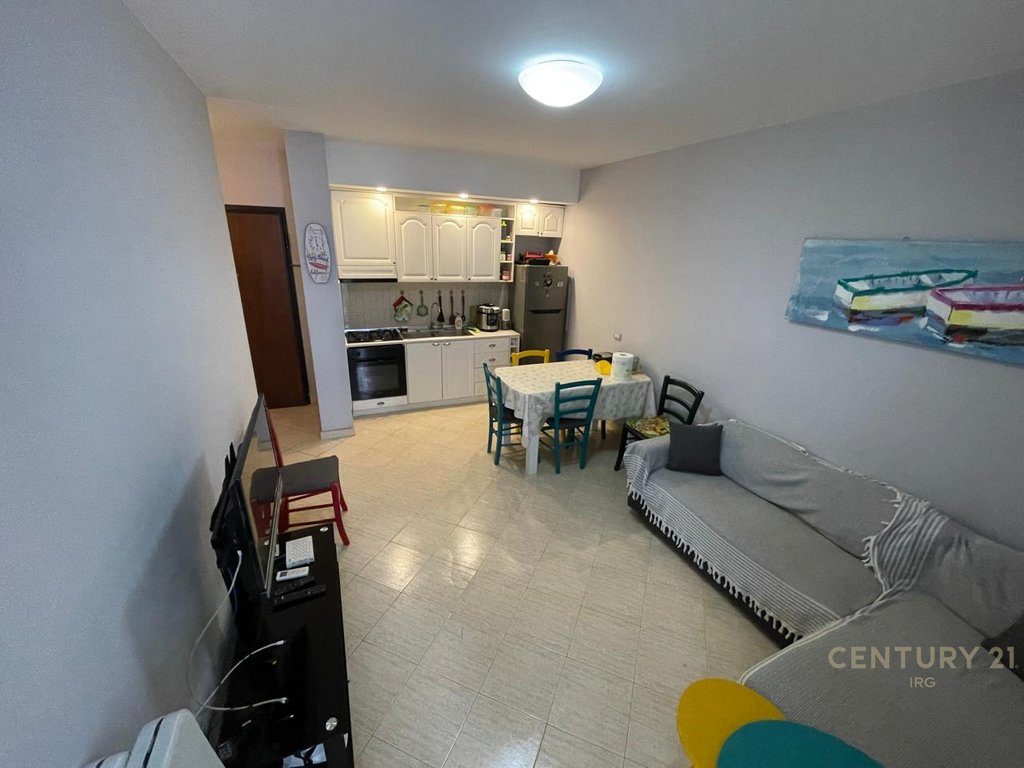 SHITET APARTAMENT 2+1 NE GOLEM!