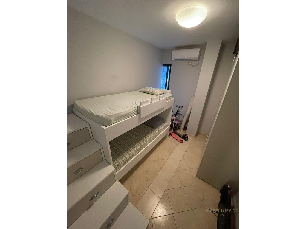 SHITET APARTAMENT 2+1 NE GOLEM!