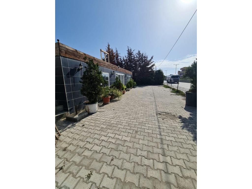 SHITET SUPER AMBIENT BIZNESI NE RRUGEN KRYESORE NE SHKOZET!
