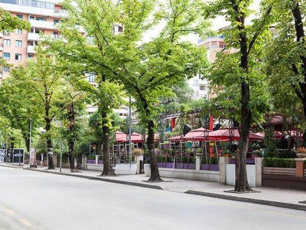 SHITET APARTAMENT  2+1+2 NE ZEMER TE BLLOKUT !