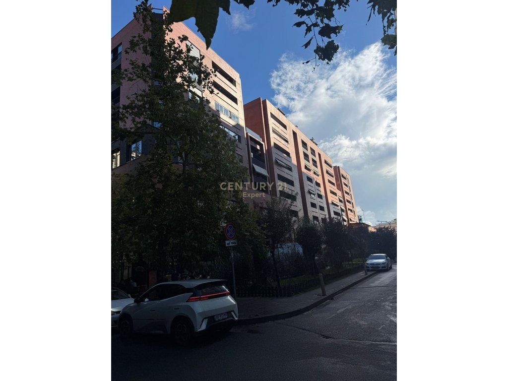 SHESIM NJESI BIZNESI NE KATI PARE TEK ISH-HIPOTEK!!
