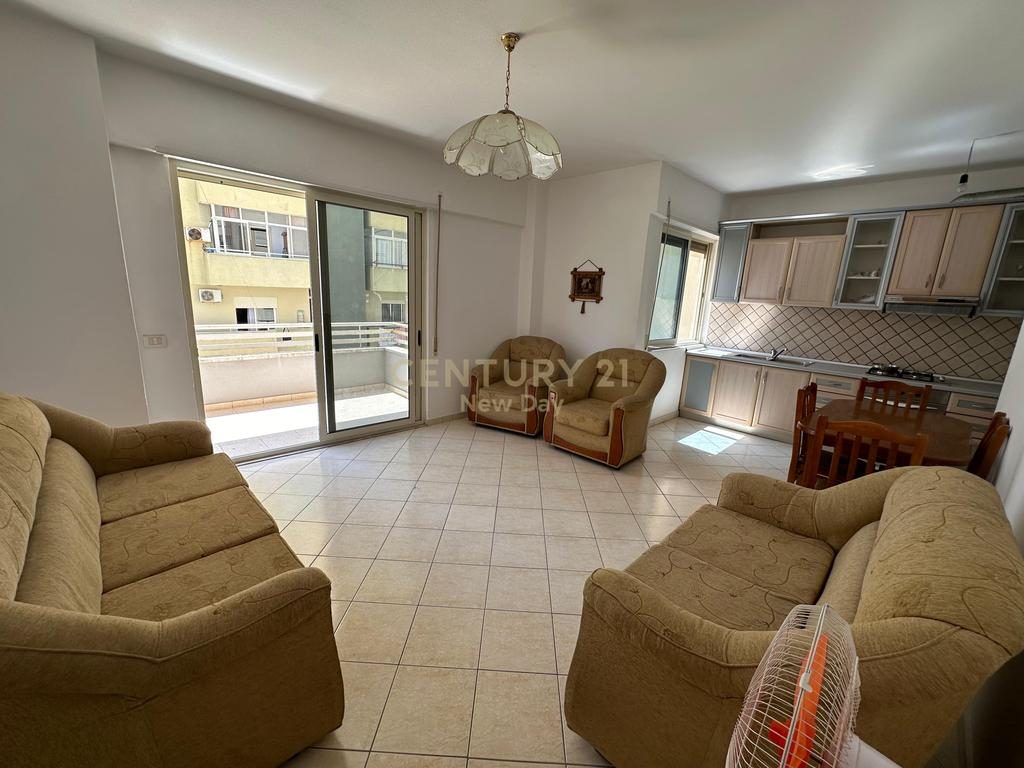 Apartament 2+1 në Shitje në Plazh, Durrës - 91000€ | 91 m²