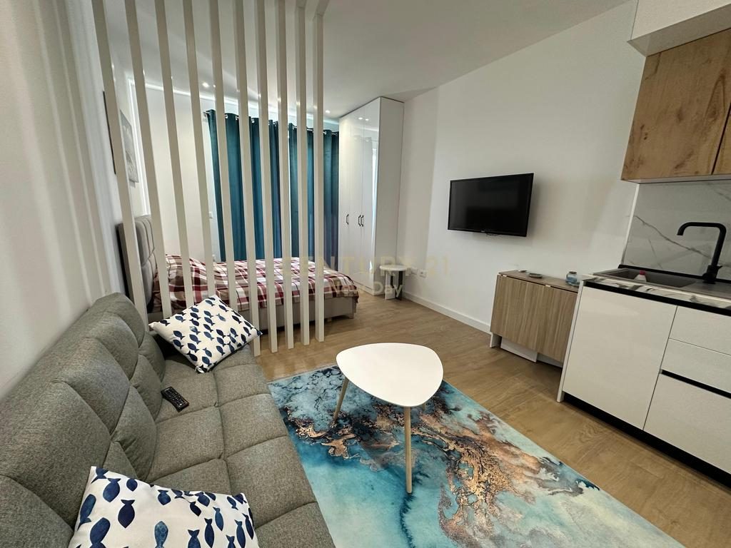 Shitet Studio ne  Qerret me pamje deti - 90,000€ | 45 m²