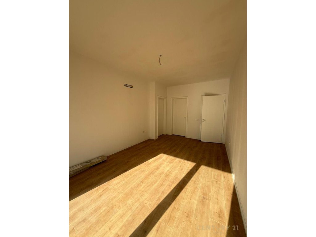 SHESIM APARTAMENT 1+1 TEK LIQENI I THATE
