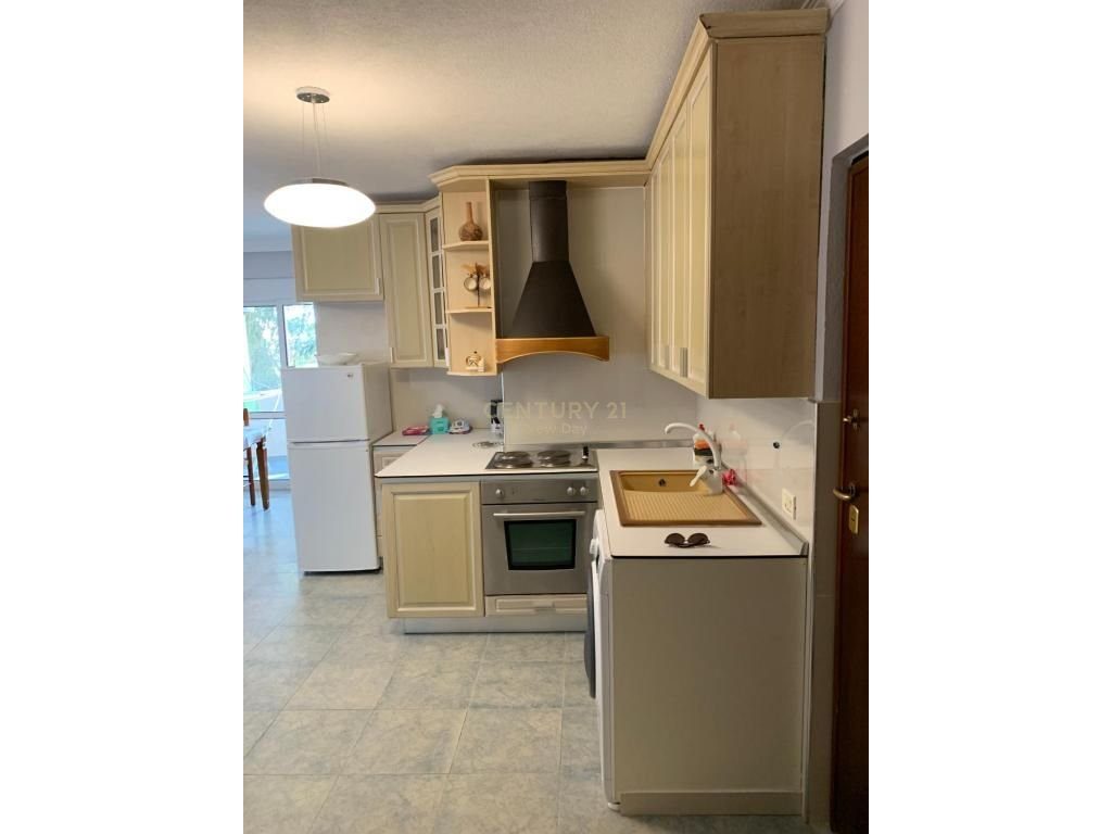 Apartament 1+1 me Qira në Shkëmbi I Kavajës, Durrës - 400€ | 62 m²