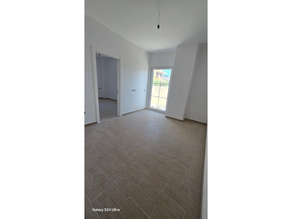 Shitet Apartament 1+1 në Spitalle, Durrës !