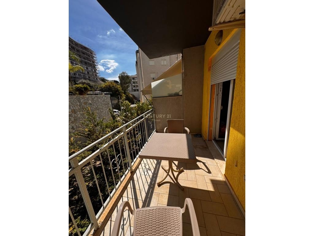 Studio me Qira pranë “Marina Bay” – Vlorë!!