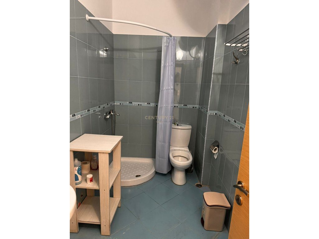 Studio me Qira pranë “Marina Bay” – Vlorë!!