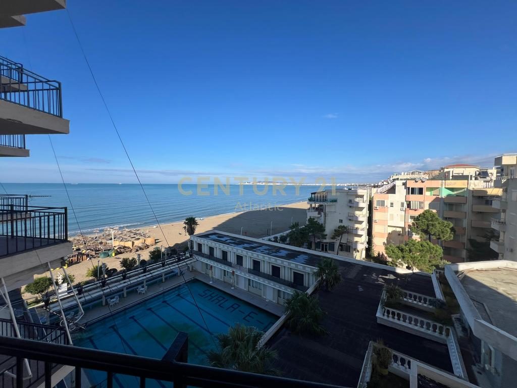 Apartament 1+1 me pamje ballore deti ,në shitje në Golem, Durrës.