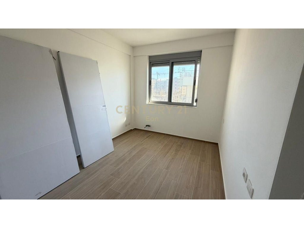 APARTAMENT 1+1 PER SHITJE NE GOLEM !