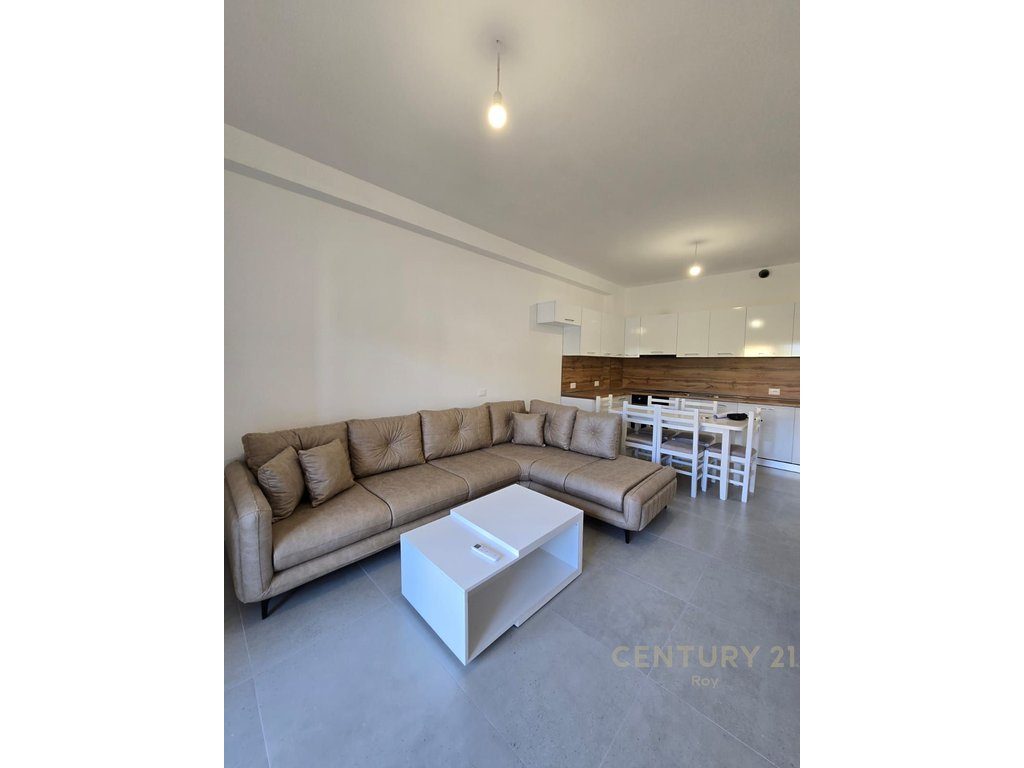 SHITET APARTAMENT 1+1 NE GOLEM !