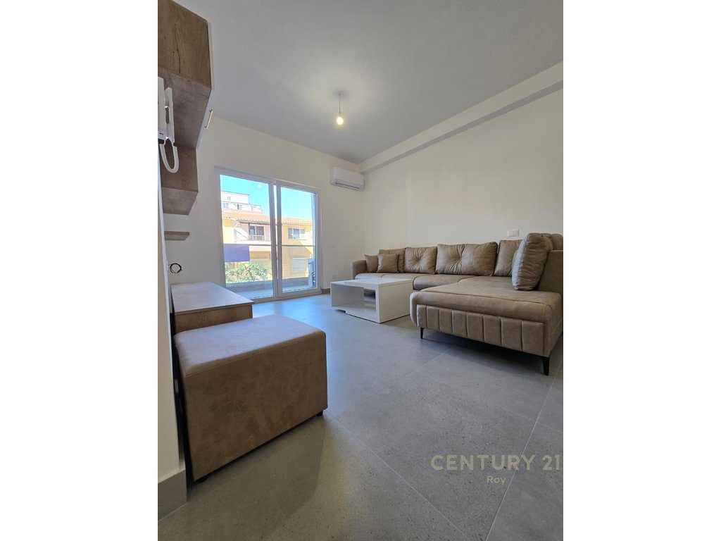 SHITET APARTAMENT 1+1 NE GOLEM !