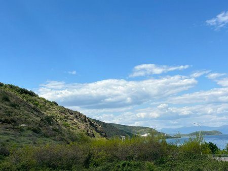 TOKË NË SHITJE NË FSHATIN CERRAVË – 1092 M²