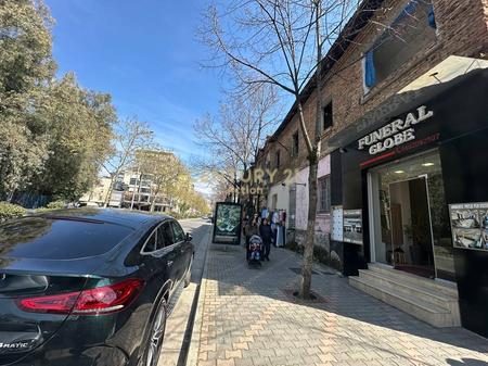 SHITET NJESI BIZNESI 65M2, BUZE RRUGE TE SHESHI "WILLSON"!