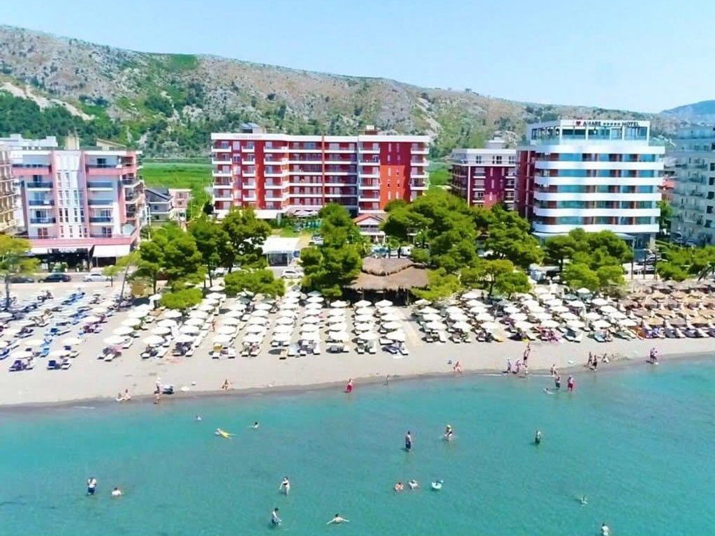 SHITET APARTAMENT 2+1 NE KUNE (SHENGJIN) VIJA E PARE ME PAMJE DETI!