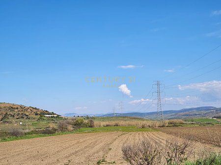 SHESIM TOKE-ARE NE ZONE INDUSTRIALE, PERIFERI VLORE !!
