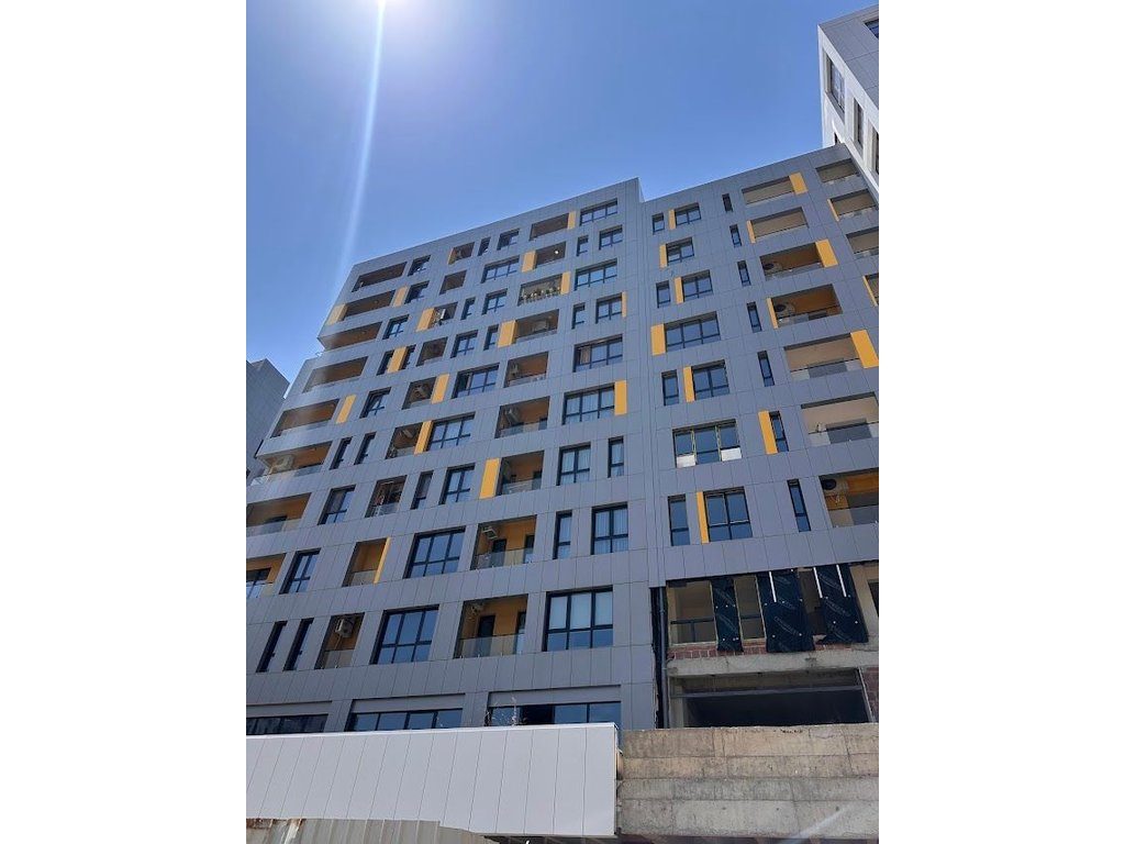 PER SHITJE APARTAMENT 3+1+2  TEK ARLIS SQUARE 21 !