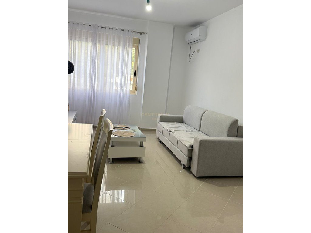 JEPET ME QIRA APARTAMENT 1+1,NE LUNGOMARE!!