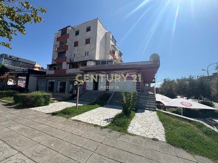 SHITET AMBIENT KOMERCIAL PRANE STADIUMIT TE QYTETIT TE ELBASANIT!