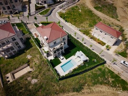 SHITET VILË E BASHKANGJITUR TEK LUMINOR RESIDENCE