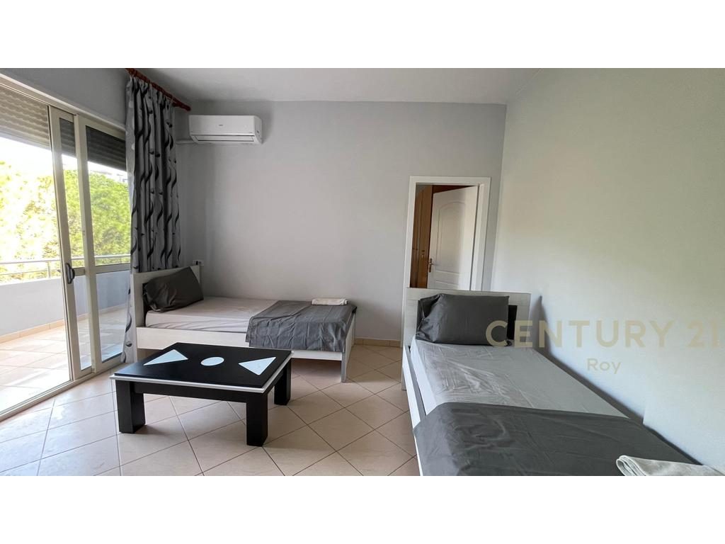SHITET APARTAMENT 1+1 PRANE DETIT,NE GOLEM!