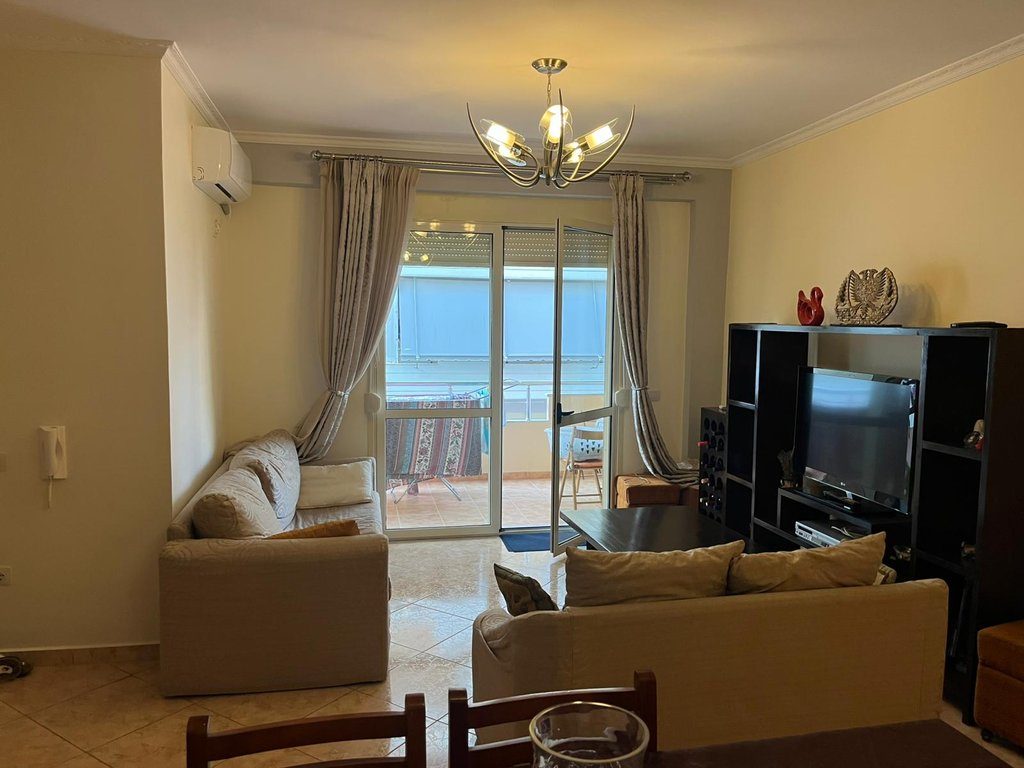 APARTAMENT 2+1 PER QERA,NE LUNGOMARE!
